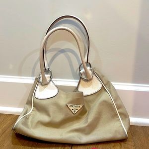 prada purse